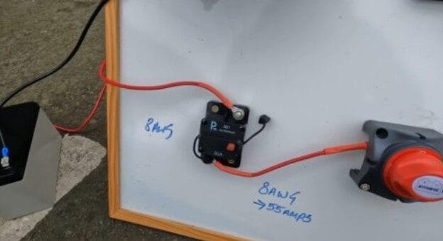 Connect Circuit Breaker With Battery